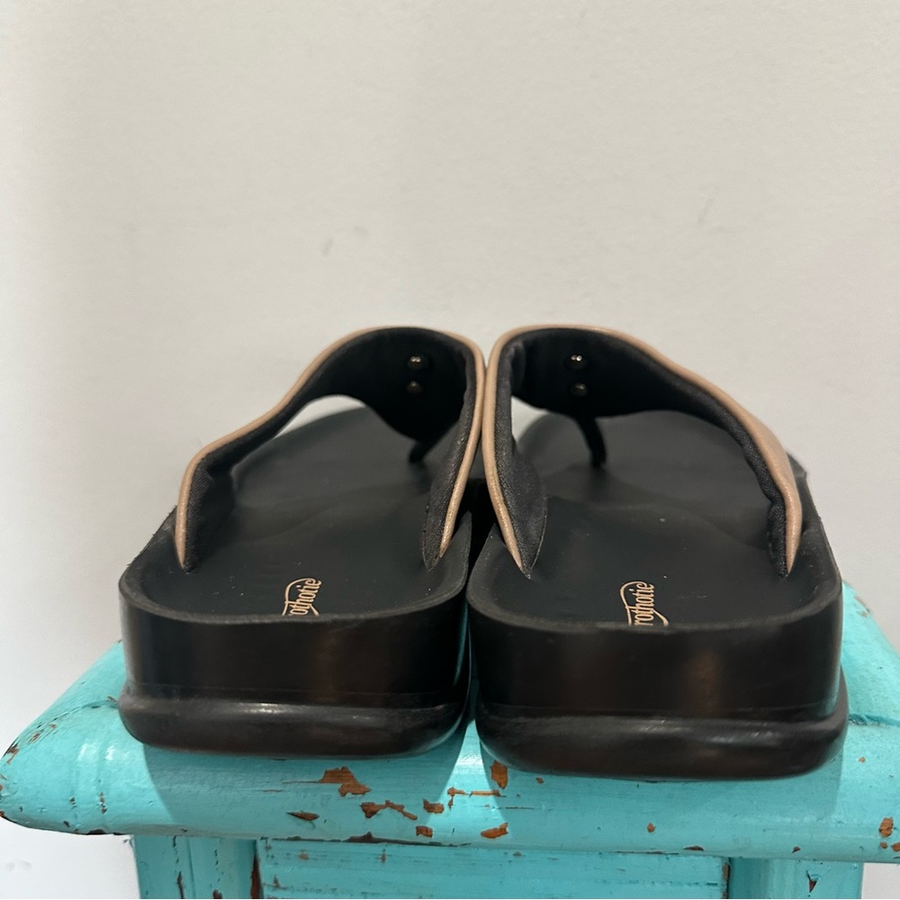 Aerothotic Comfort Flip Flop Tan Gold Hardware Size 8 - Picture 5 of 12